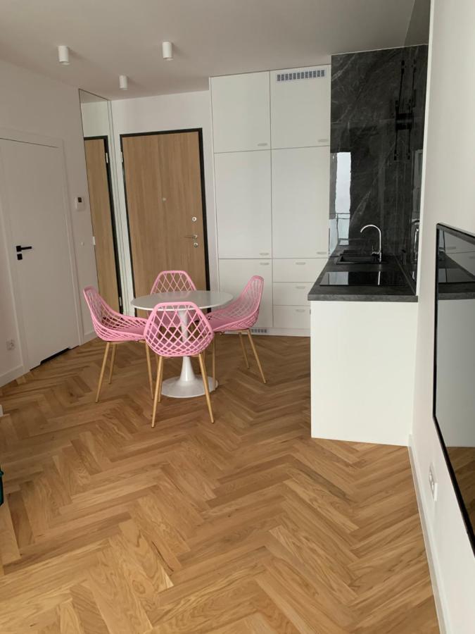 ורשה Apartamenty Wola Goleszowska מראה חיצוני תמונה