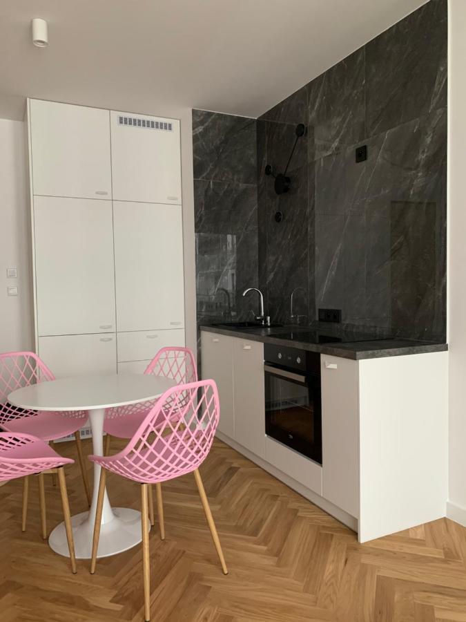 ורשה Apartamenty Wola Goleszowska מראה חיצוני תמונה