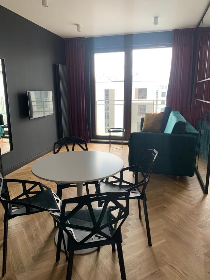 ורשה Apartamenty Wola Goleszowska מראה חיצוני תמונה