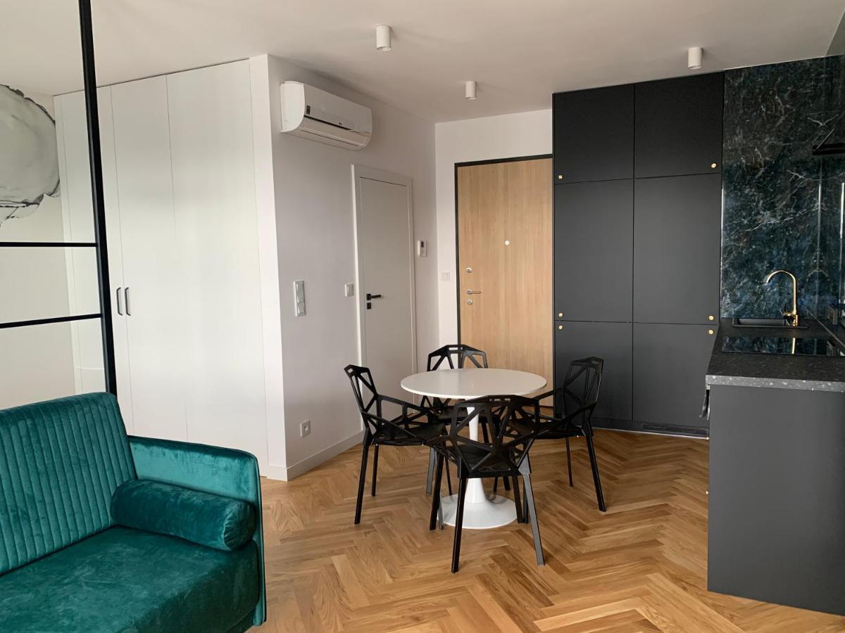 ורשה Apartamenty Wola Goleszowska מראה חיצוני תמונה